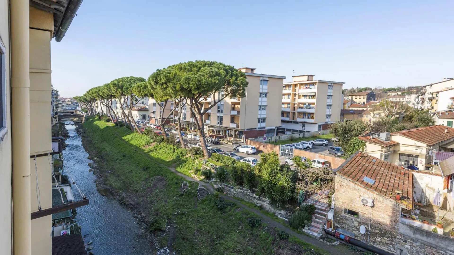 Yellow Home By Mmega Florence 0*,  Italy
